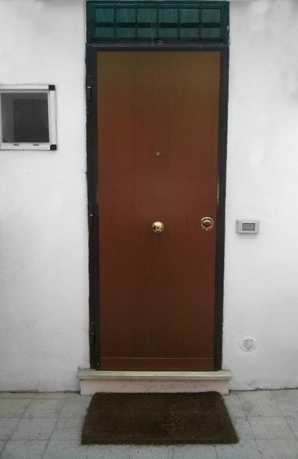 Apartment Close To Vatican Museums And To Metro Roma Esterno foto